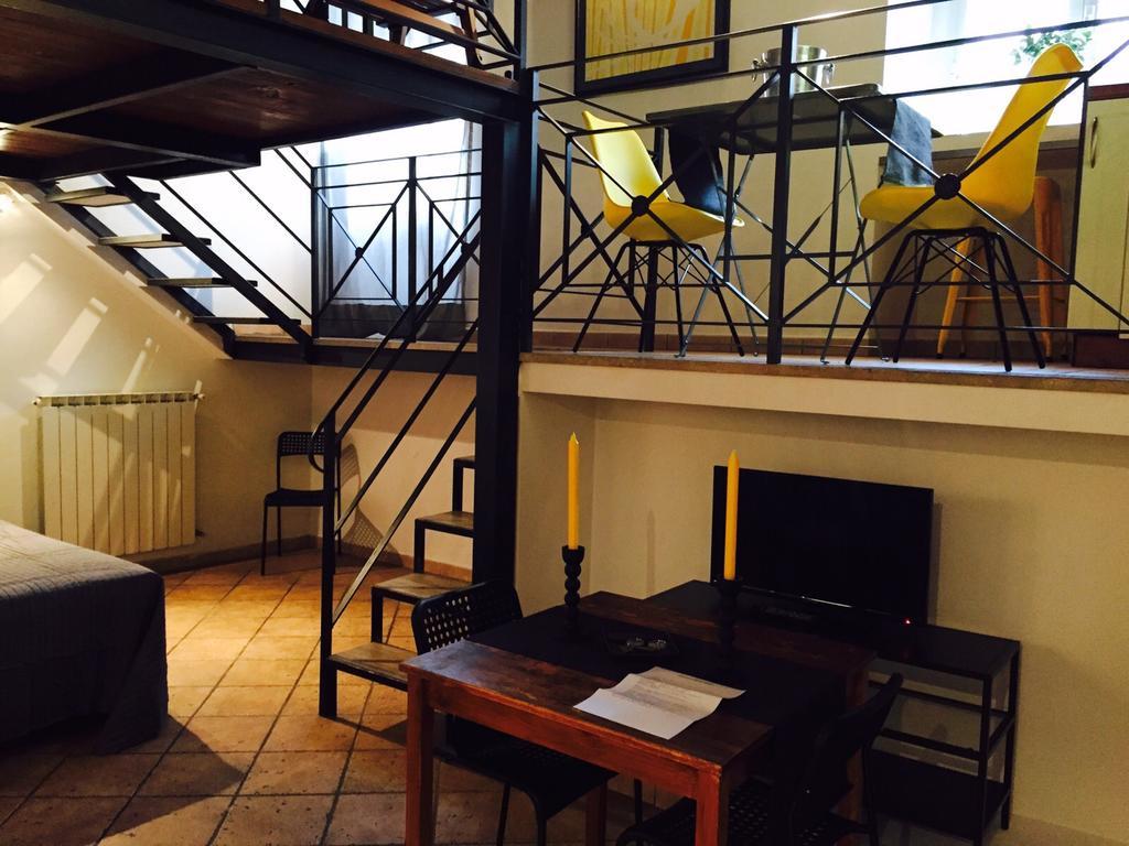 Home2Rome - Trastevere Rom bilde